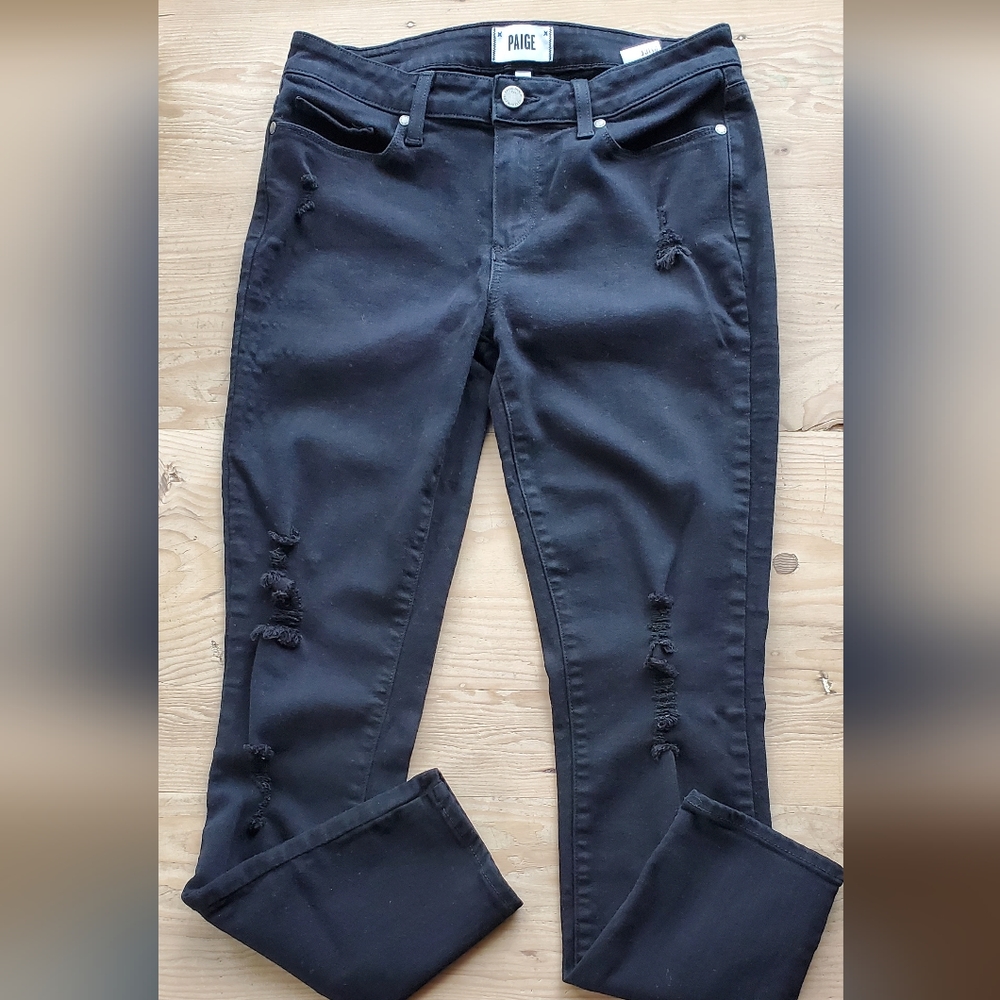 Paige Verdugo Ankle distressed black size 30 soft skinny jeans